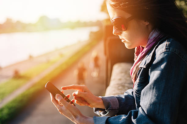 istock Girl texting on smartphone 531213343