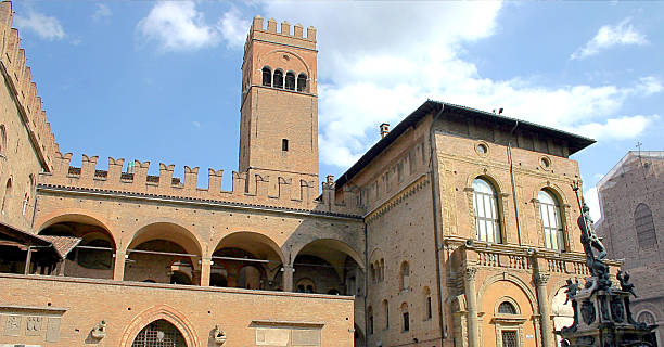 istock Piazza Maggiore, Bologna, Italy 531229379