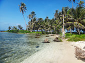 insel-im-archipel-von-san-blas-panama.jp