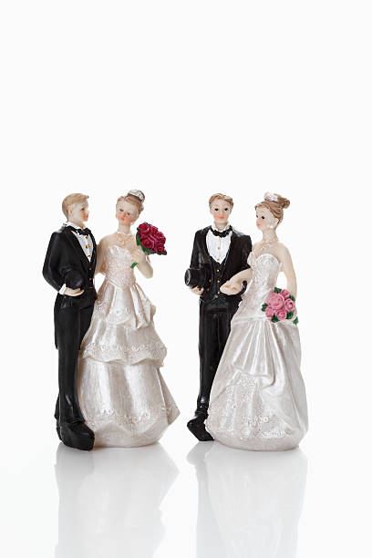 istock Bridal couple figurines 531241017
