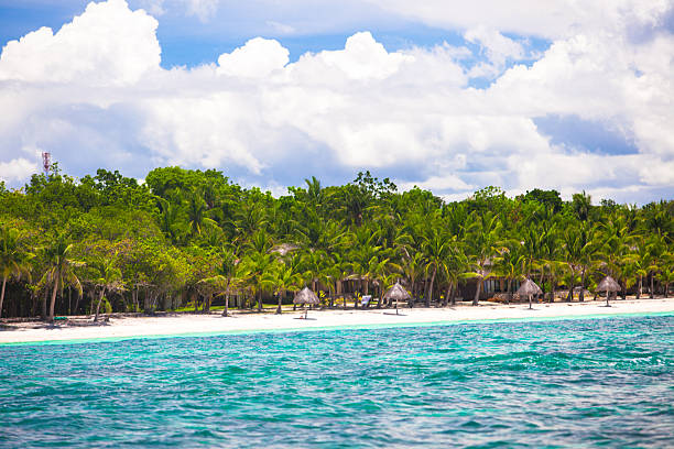 istock Tropical perfect island Puntod in Philippines 531254357