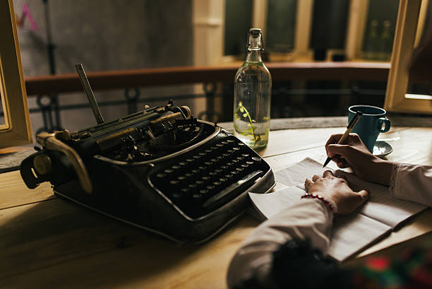 istock Writer's set of tools 531256226