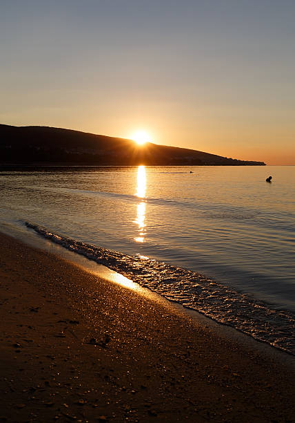 istock Sunrise over the sea 531261367