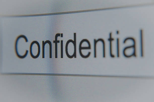 istock Confidential word search bar close up macro 531266187