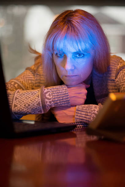 istock Woman Using Seasonal Affective Disorder (SAD) Light 531268647