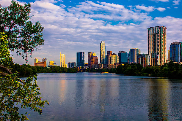istock Austin Cityscape Texas Skyline Lake Austin Reflections 531275541