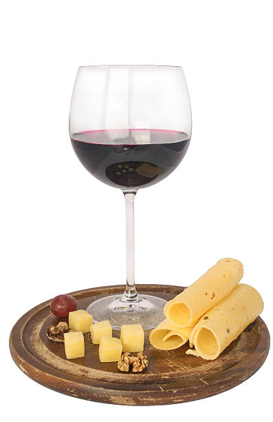 vino, formaggio e uva isolato su sfondo bianco - luxury milk dinner glass foto e immagini stock