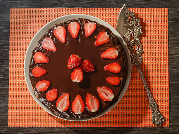 istock Sweet chocolate cake with strawberries 531295277