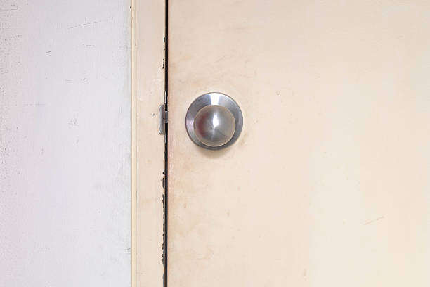 istock focus knob on wood door 531322938