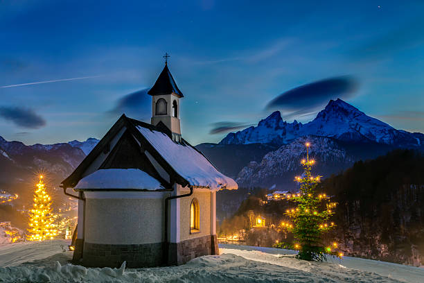 cappella di natale - church in the snow foto e immagini stock