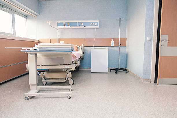 hospital habitación - hospital bed air conditioner pillow fotografías e imágenes de stock