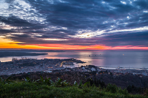istock evening in the bay of Trieste 531375601
