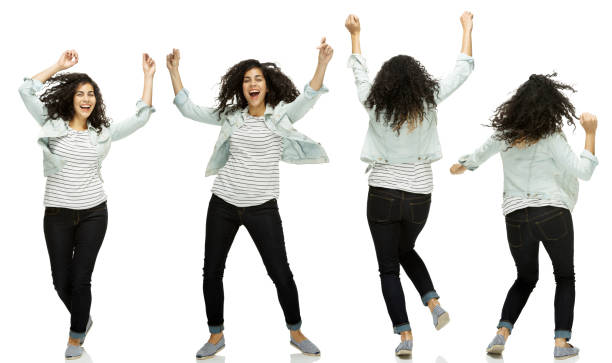 quatro mulheres de dança em conjunto - women puerto rican ethnicity smiling cheerful imagens e fotografias de stock