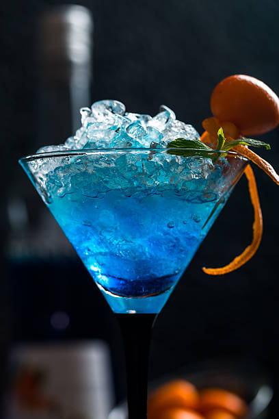 istock Blue cocktail in martini glasses 531418450