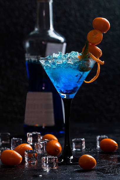 istock Blue cocktail in martini glasses 531418662