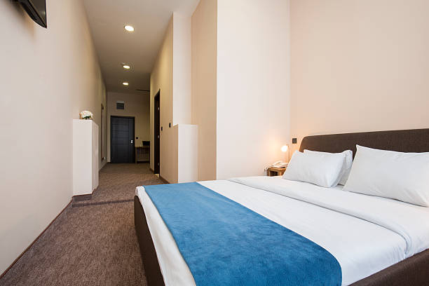 istock Elegant hotel bedroom interior 531425398