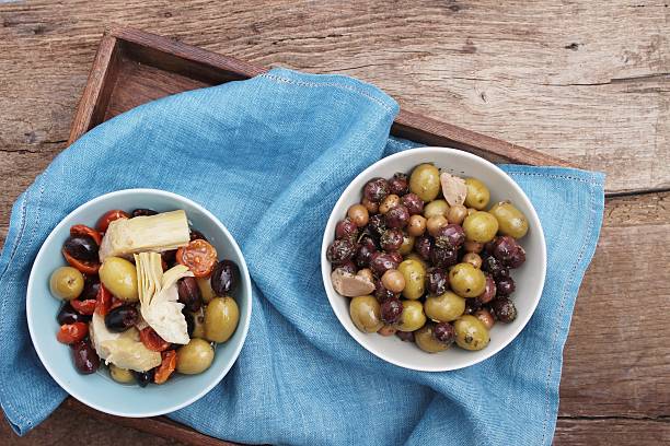 안티파스토 tappas 선택 - tappas olive antipasto appetizer 뉴스 사진 이미지