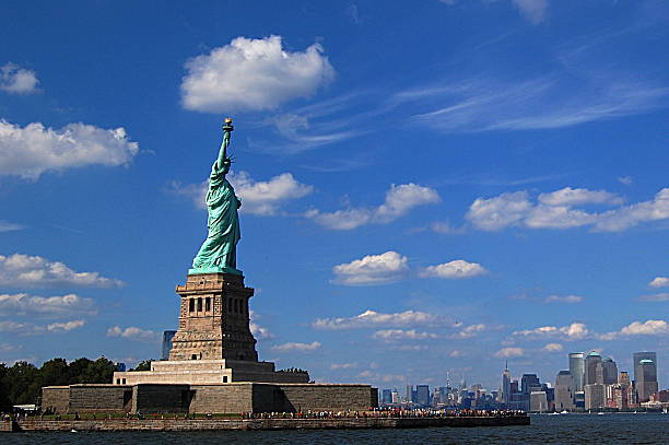 istock Statue of Liberty 1 531477897