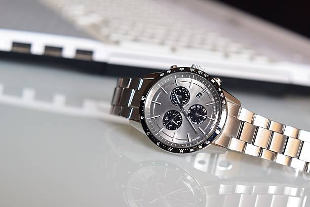 luksusowy zegarek na biurko nadgarstek - tachymeter zdjęcia i obrazy z banku zdjęć