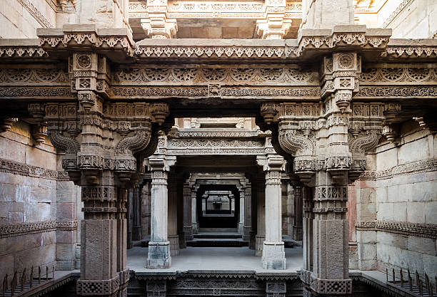 istock Adalaj Stepwell in Ahmedabad 531481681