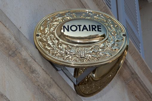 A sign of a notary