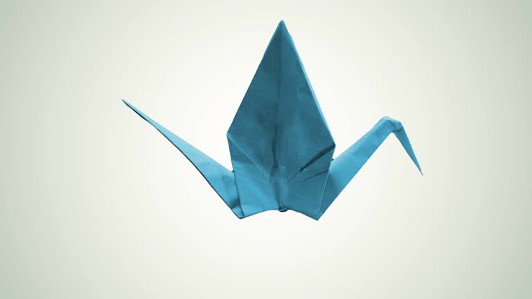 Origami Bird, 4K