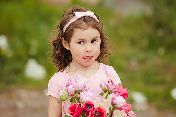 istock Girl with bouquet 531555054