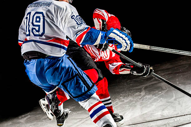 istock Ice hockey face off 531563498