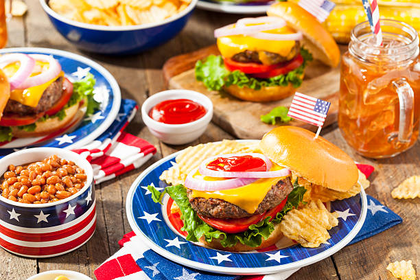 istock Homemade Memorial Day Hamburger Picnic 531564556