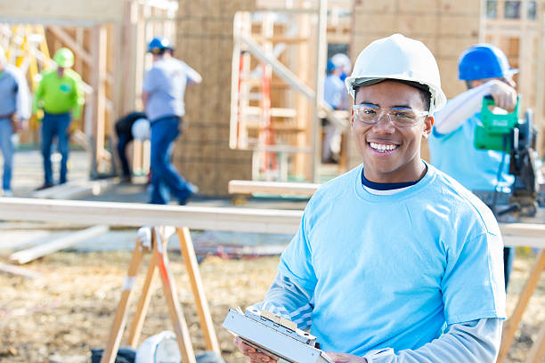 istock Young building foremanat new home construction site 531611974