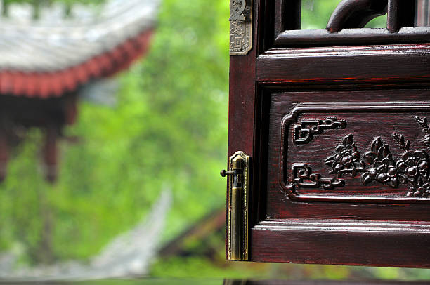 on the red door of the beast Head Knocker