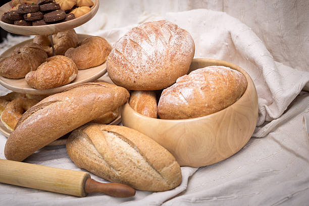 istock Fresh homemade bread in a cotton cloth background 531617092