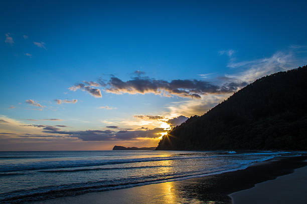 istock Sunrise, Pauaunui Beach 531630555