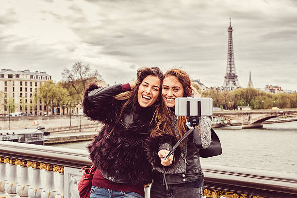 istock Friends in Paris taking selfie 531630626