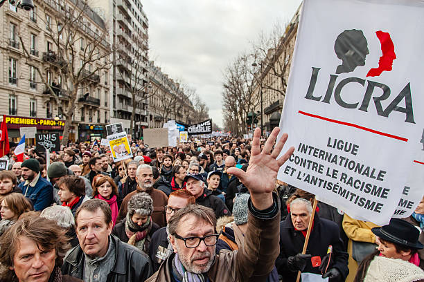 anti-terrorismus rally in paris - anti semitism stock-fotos und bilder