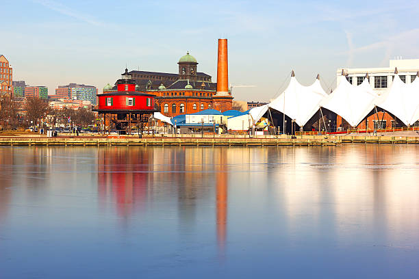 istock The Seven Foot Knoll Lighthouse in Baltimore Inner Harbor. 531691327