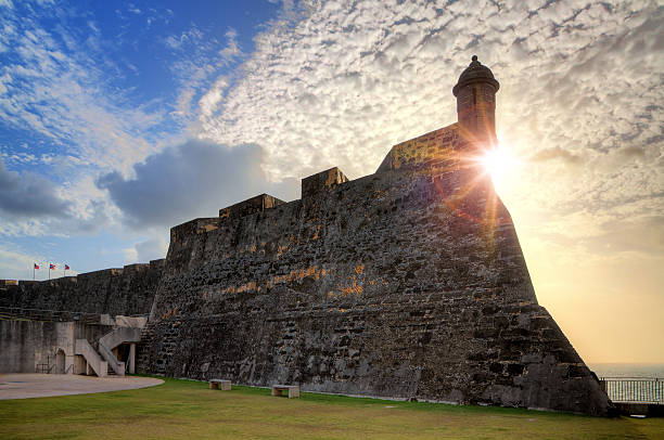 카스틸로 산크리스토발 - castillo de san cristobal 뉴스 사진 이미지