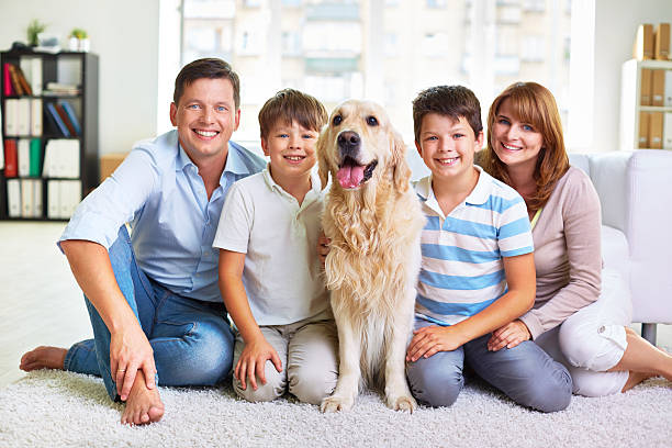 istock Family on the floor 531713431