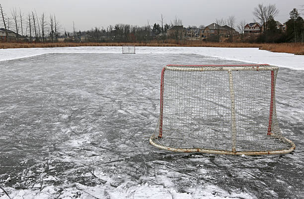 istock Outdoor Ice Hockey 531715853