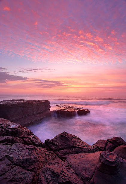 istock Sunrise North Avoca Beach rock shelf 531771187