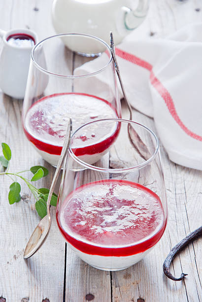 istock Cream dessert with berry sauce 531790104