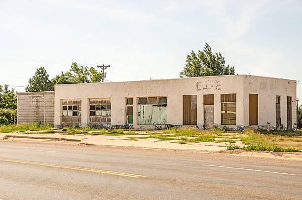 istock Auto Repair Shop and Cafe 531823771