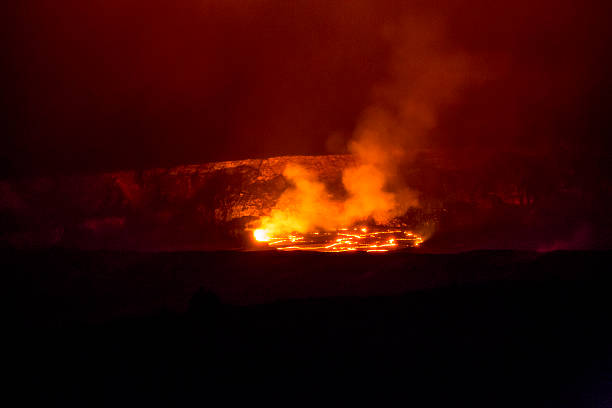 istock Orange Magma Pools Inside Hawaii's Kilauea Volcano Crater 531847194