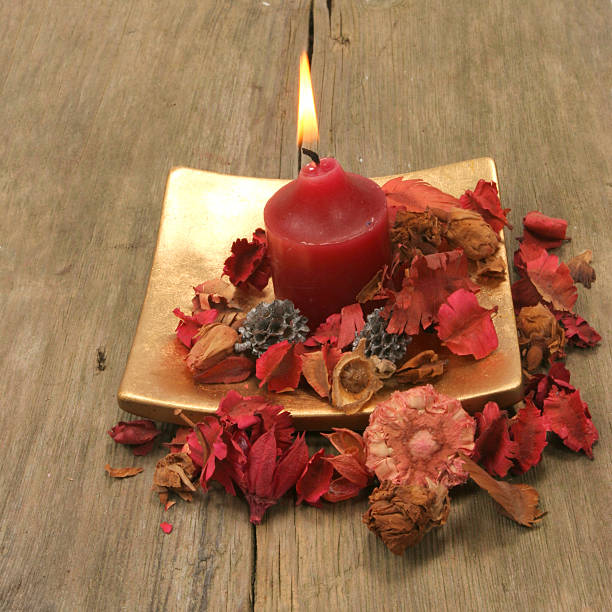 istock Candle and pot pourri 531847605