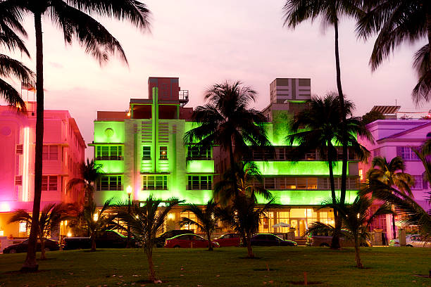 istock Nightlife, Ocean Drive, Miami 531860138
