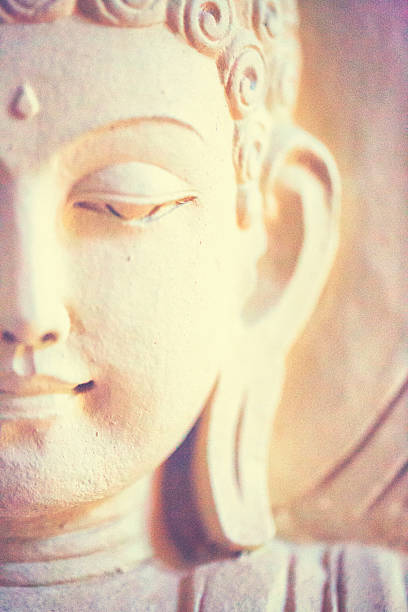 พระพุทธรูปน้อย - buddha face ภาพสต็อก ภาพถ่ายและรูปภาพปลอดค่าลิขสิทธิ์