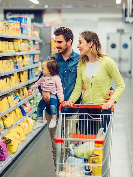istock Family In The Shopping 531868432