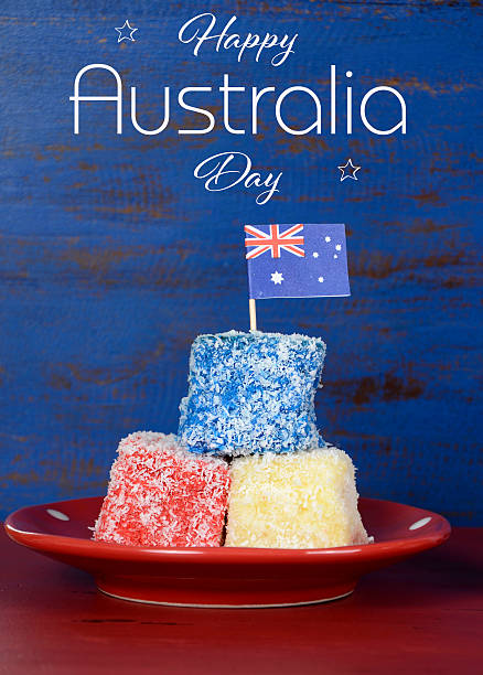 なオーストラリア日赤、白、ブルーの lamingtons - lamingtons australia australia day celebration ストックフォトと画像