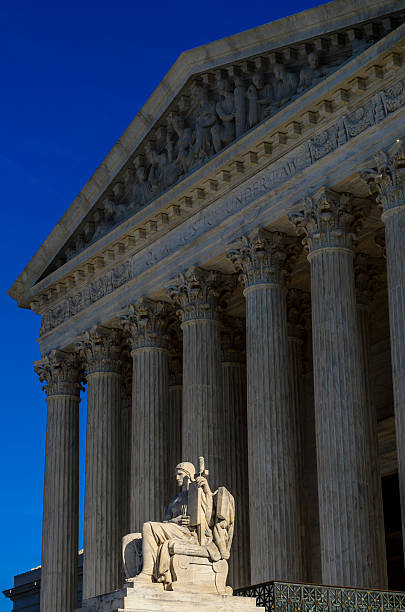 opiekuna prawnego statua budynek sądu najwyższego stanów zjednoczonych - us supreme court corinthian column classical greek zdjęcia i obrazy z banku zdjęć