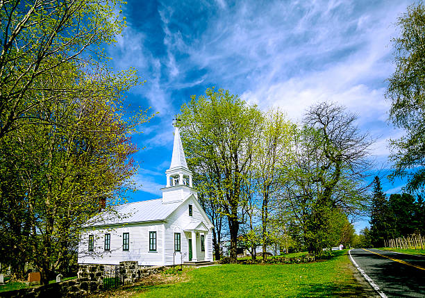istock Church by the wayside 531912534